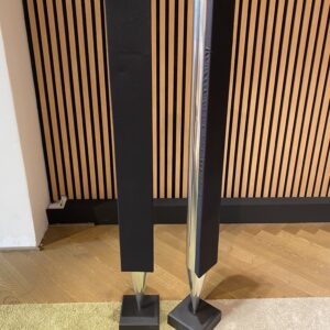 Bang & Olufsen Beolab 8000-aktiivikaiutinpari, käytetty / Tampere