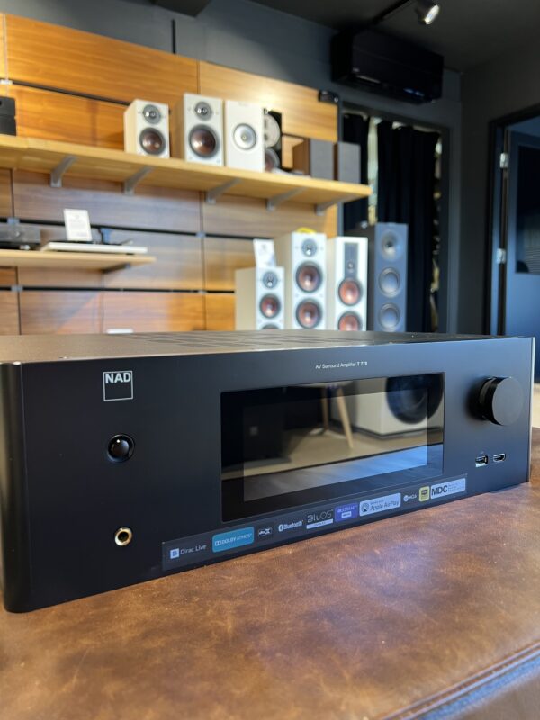 NAD T778 av-vahvistin, vaihtolaite, Turku