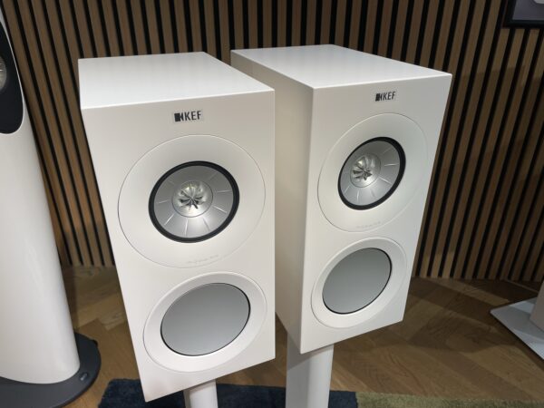 KEF R3 -kaiutinpari, käytetty / Tampere - Image 3