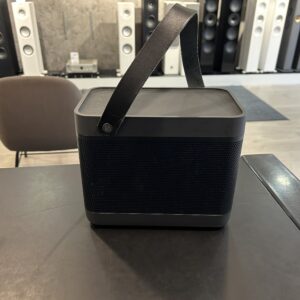 B&O Beolit 20, myyntilissä