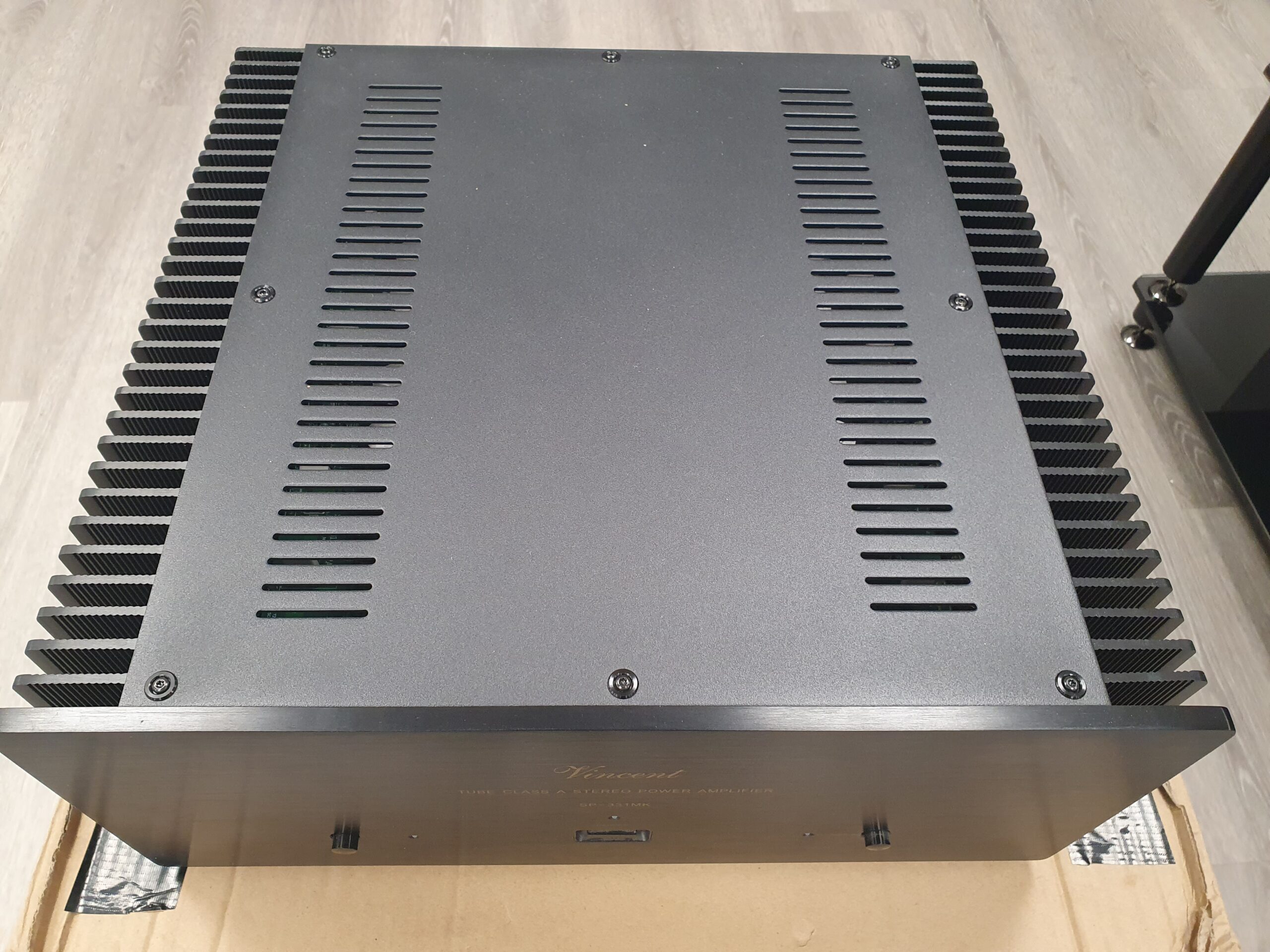 Vincent SP-331 MK Päätevahvistin - Image 2