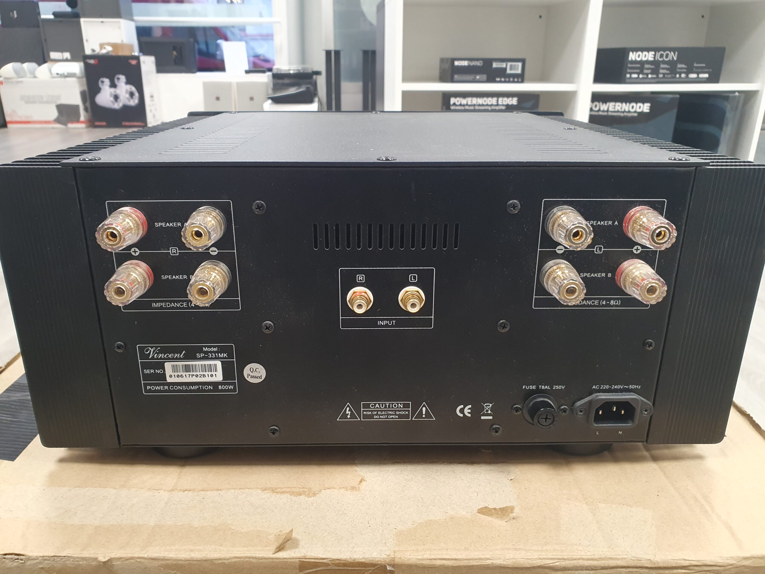 Vincent SP-331 MK Päätevahvistin - Image 3