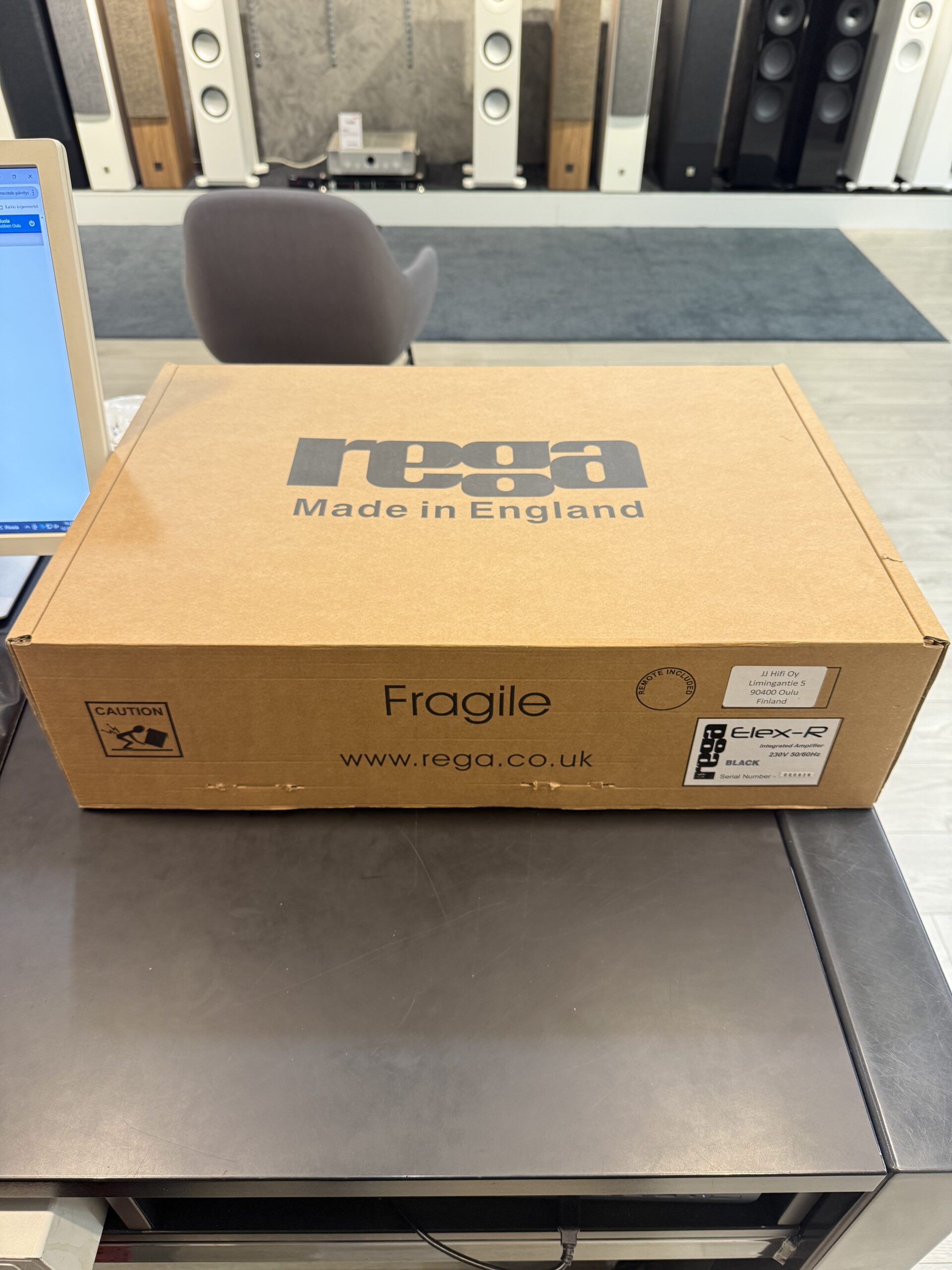 Rega Elex-R - integroitu vahvistin (vaihtolaite, Oulu) - Image 2