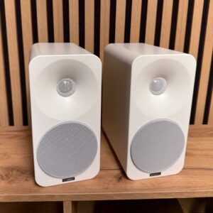 Amphion ION passiivikaiutin pari - vaihtolaite Jyväskylä