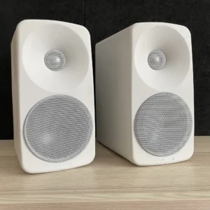 Aalto 1 EVO jalustakaiutin - Valkoinen