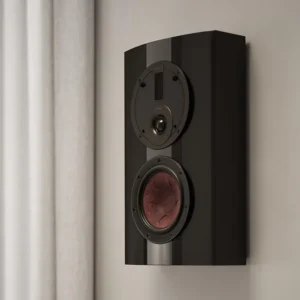 Dali Rubikore on-wall kiiltomusta pari, myymälän esittelykaiuttimet, Turku