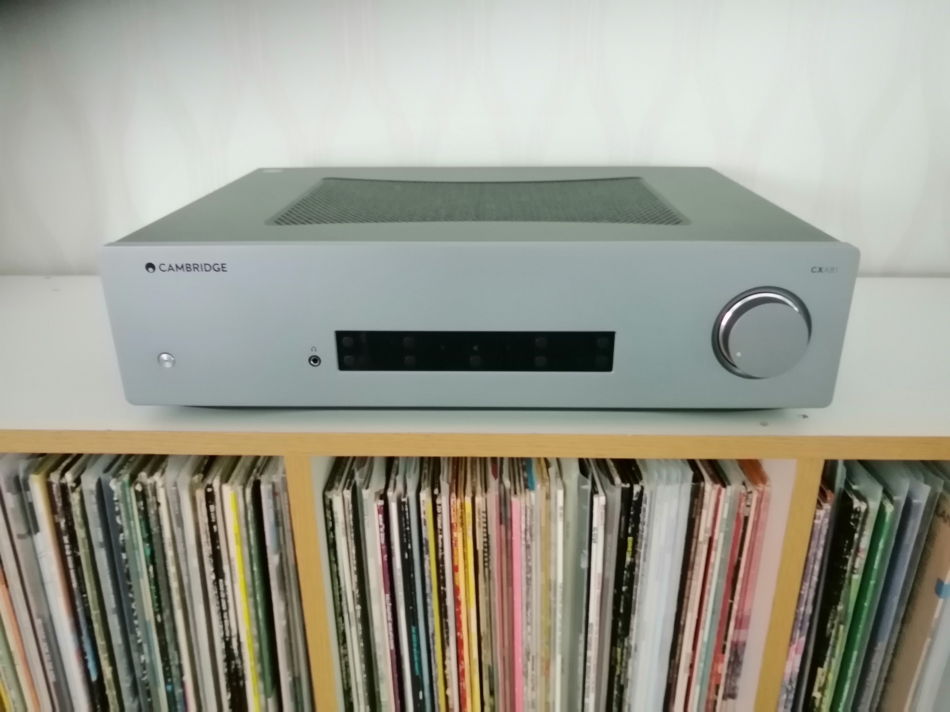 Cambridge Audio CXA81 – integroitu stereovahvistin