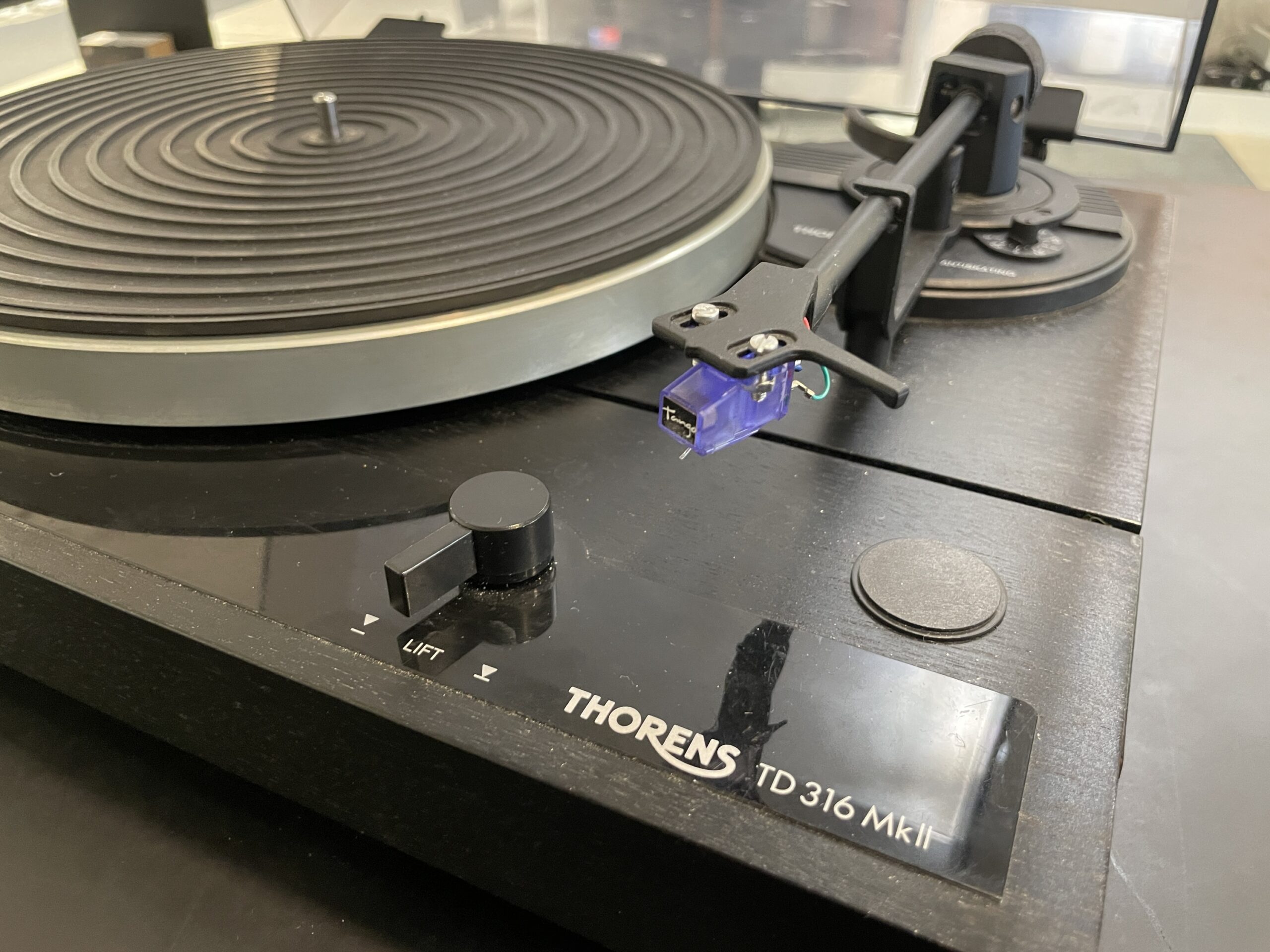 Thorens TD 316 MK2 + Ortofon MC Tango - vaihtolaite